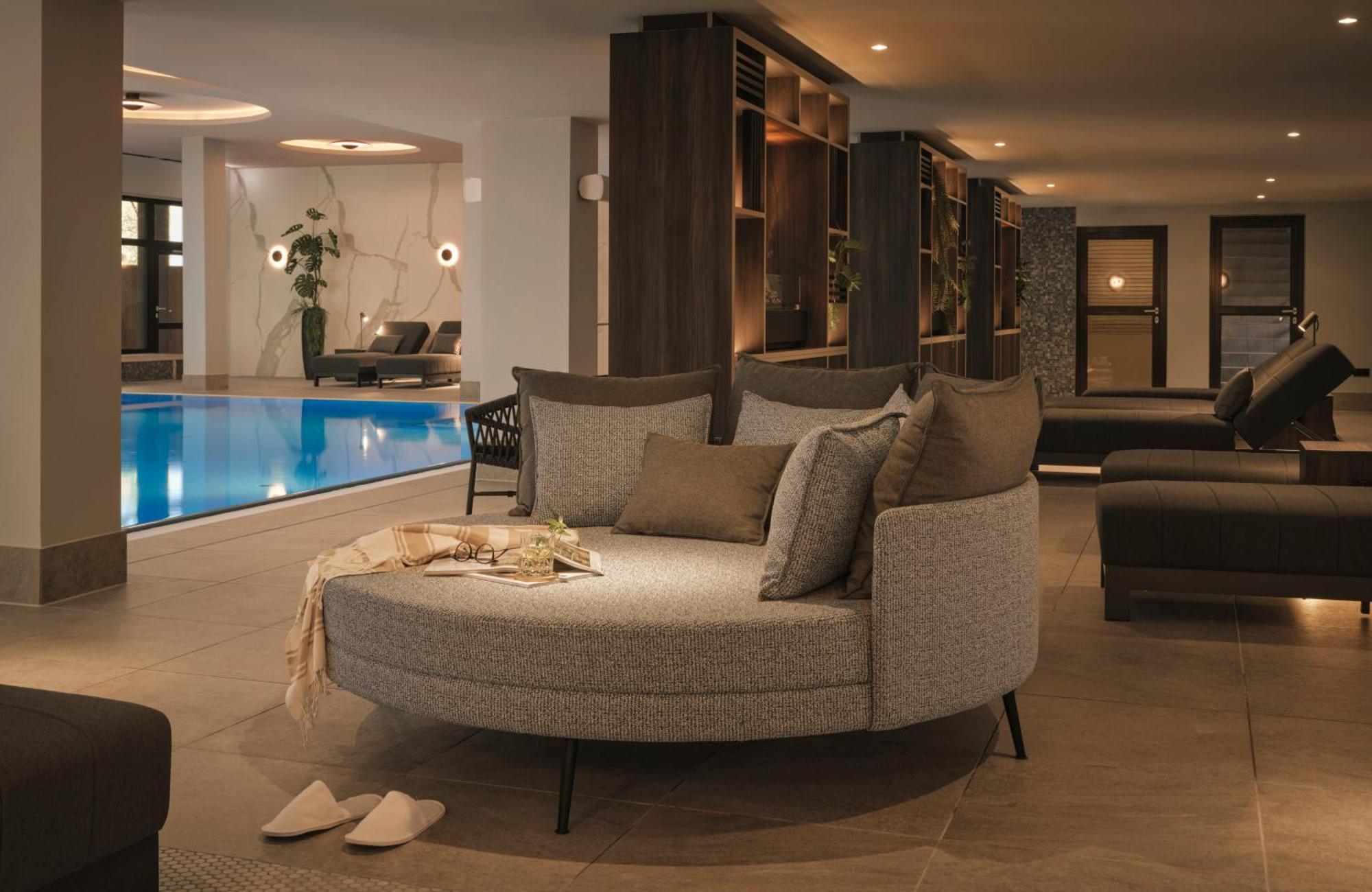 Hotel Leonardo Royal Baden- 4*